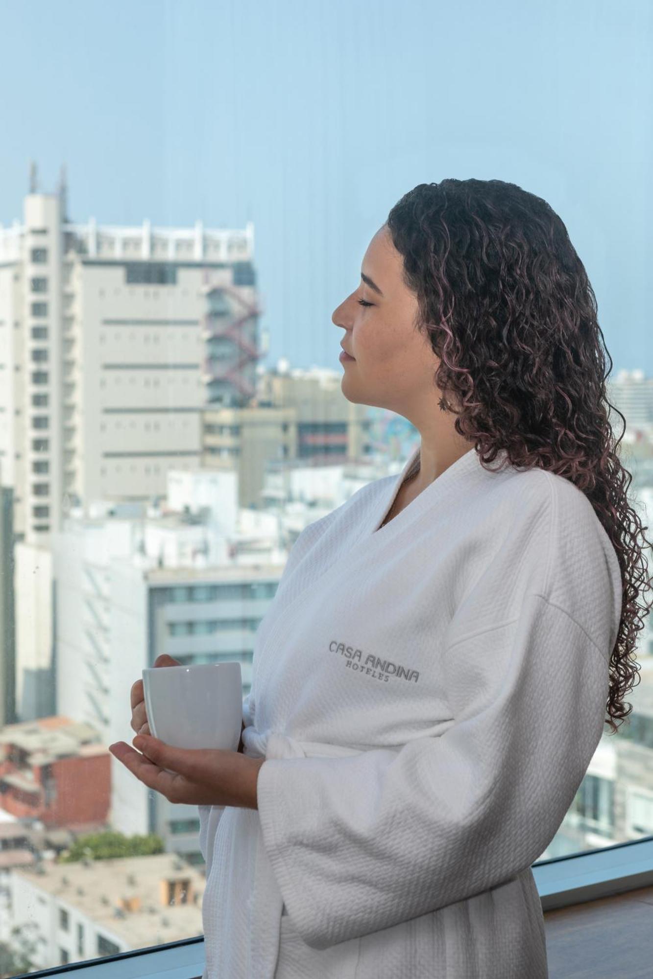 Casa Andina Premium Miraflores Лима Экстерьер фото Cassandrine